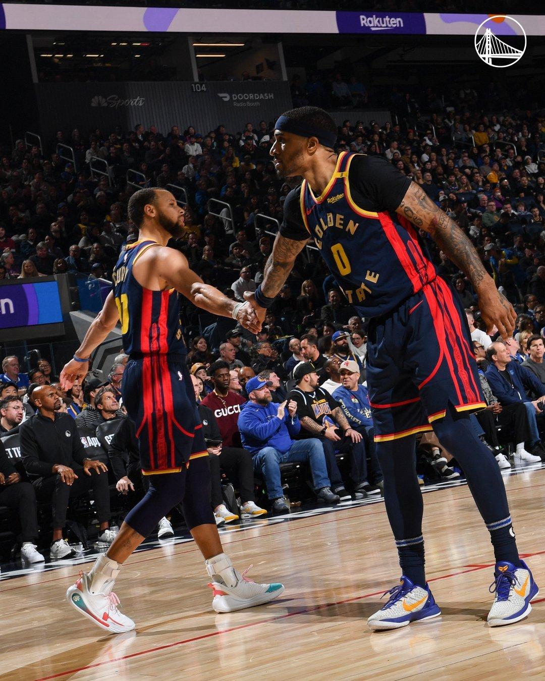 勇士翻盘猛龙,浓眉哥高光表现 勇士翻盘猛龙,浓眉哥高光表现