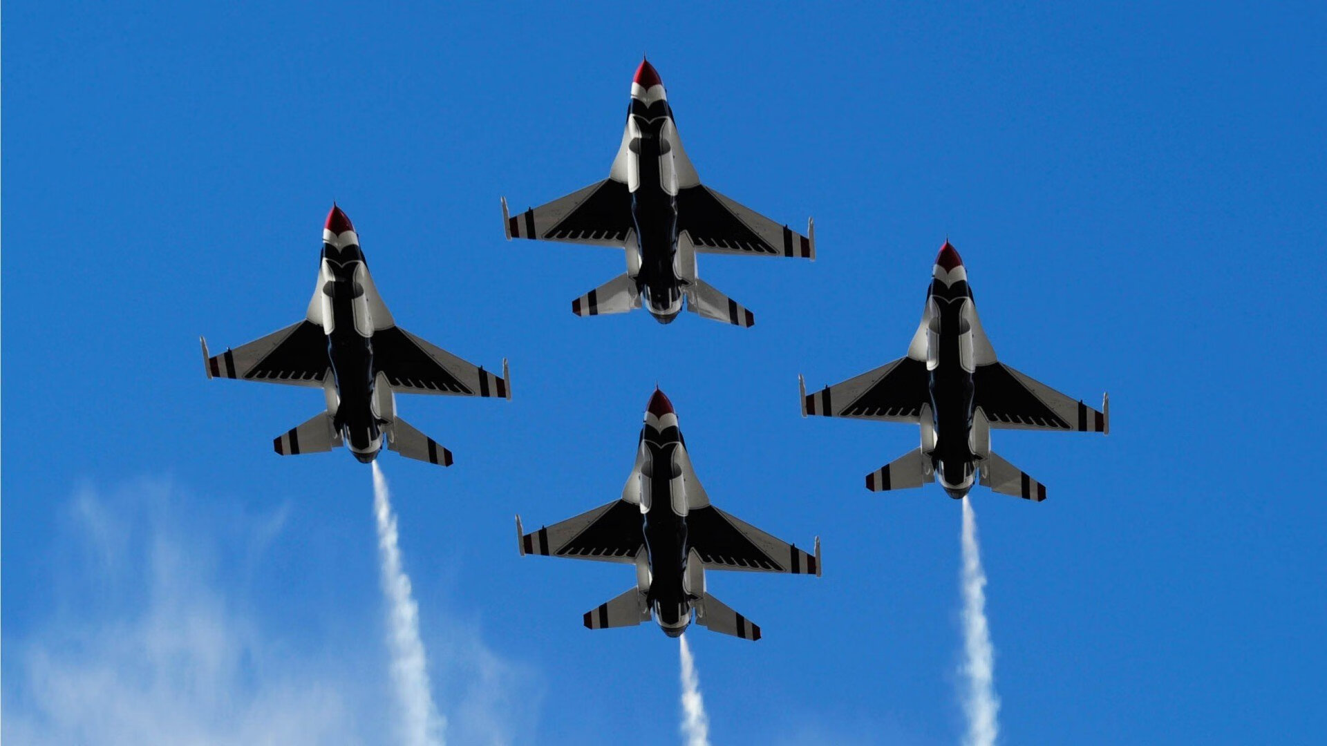 从温网的黑暗到伦敦的点燃,德约科维奇如何让总决赛成为永恒的逆转剧场