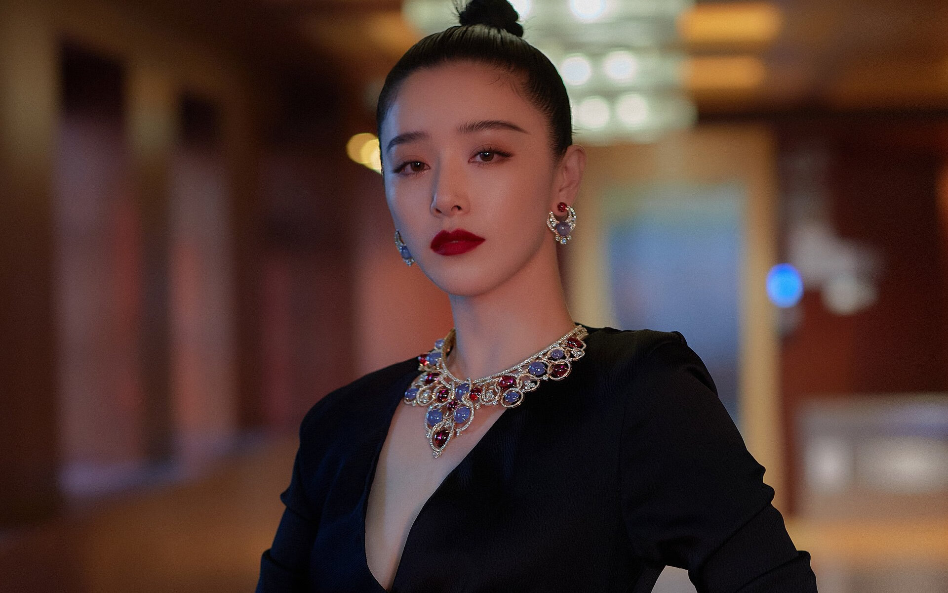 爱游戏官网-西甲国家德比之夜，来自梅阿查的火焰，巴斯托尼如何用意大利铁链锁死诺坎普