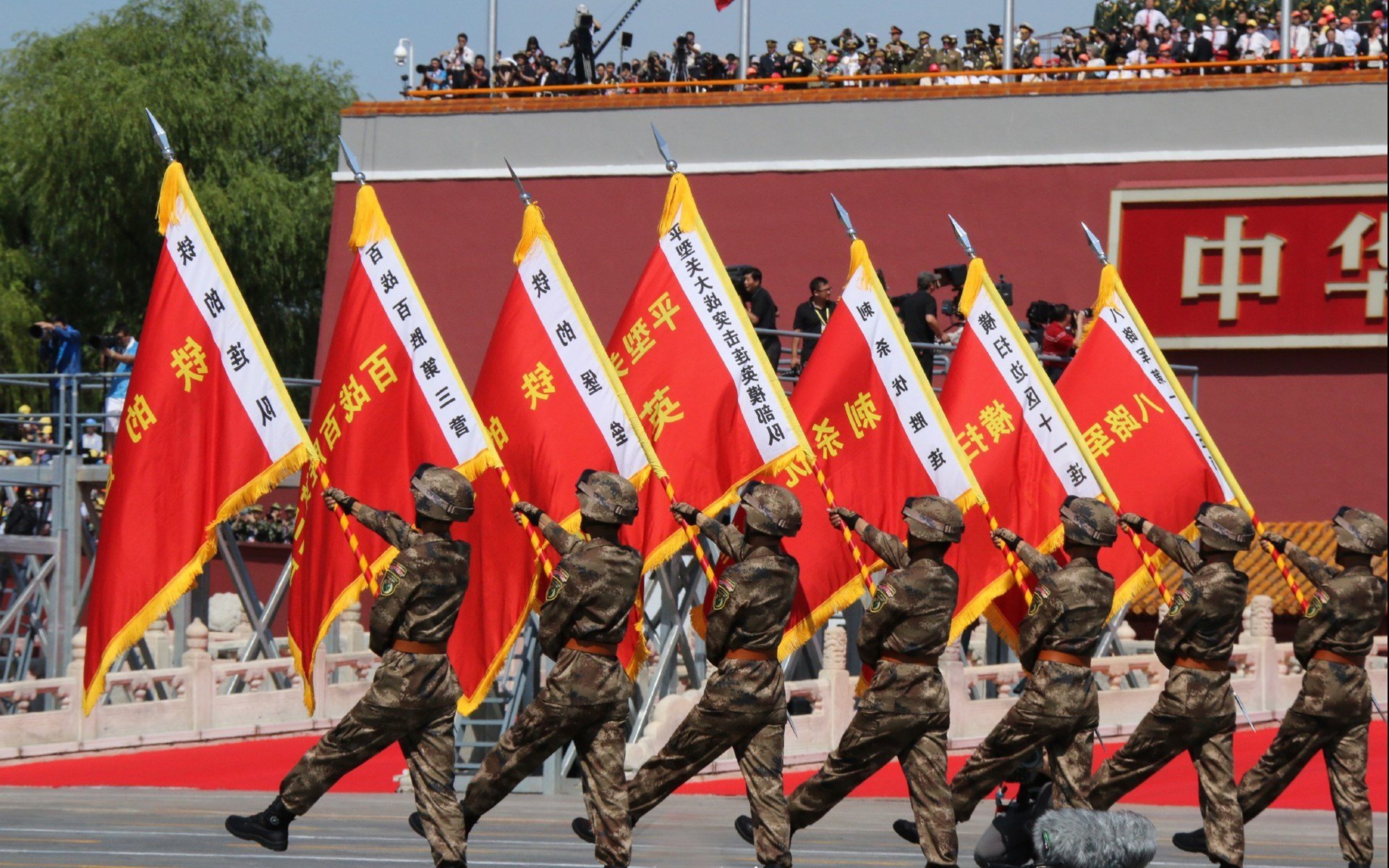 爱游戏在线-冰与火的博弈，芬兰式铁链锁死巴斯克雄狮，努涅斯如何成为唯一破局者