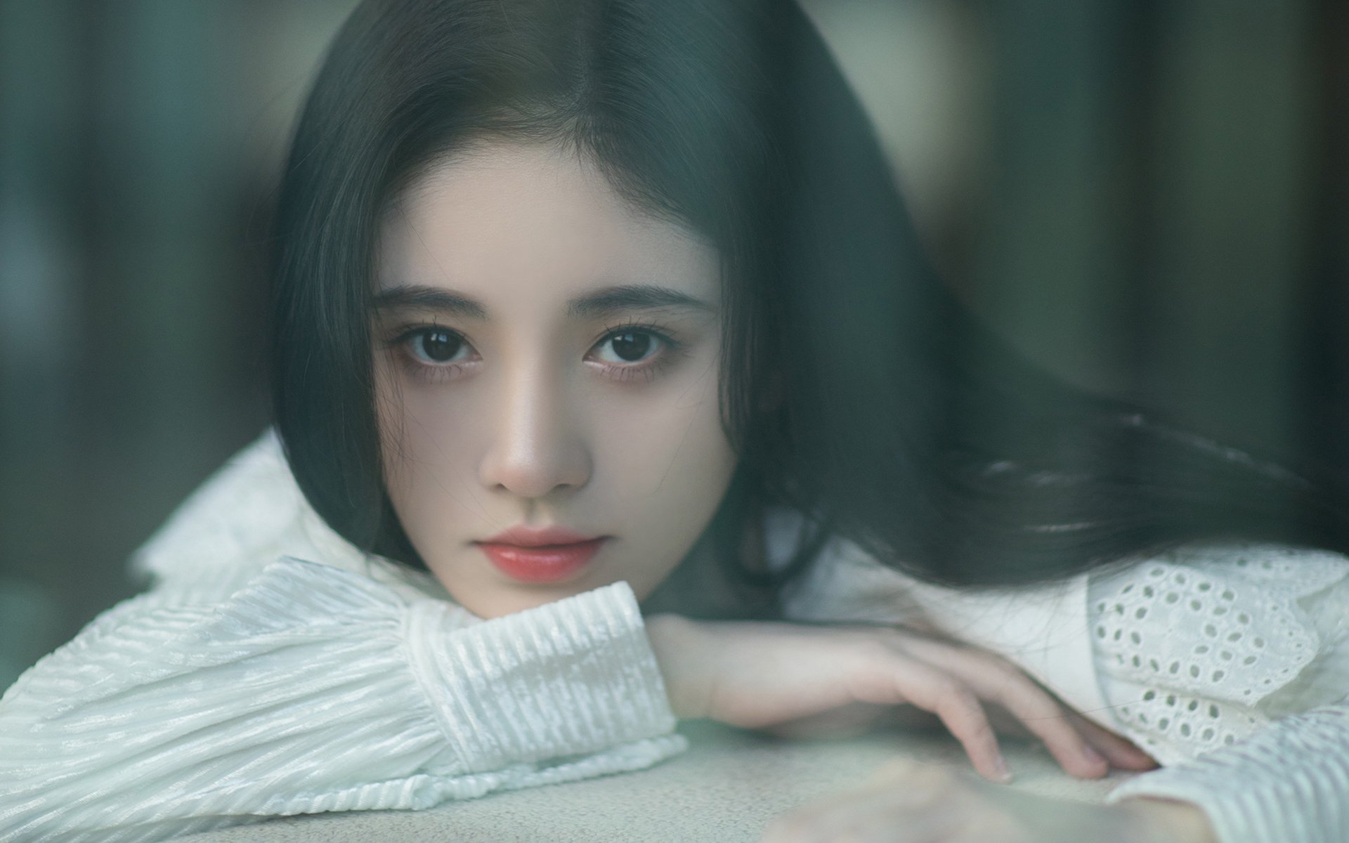 爱游戏娱乐-关键战不手软，强压不留情，南美风暴如何重塑欧洲足坛的初夏叙事